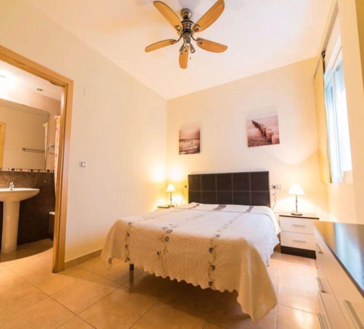 Calle Cuesta Apartment - Near Beach 丰希罗拉 外观 照片